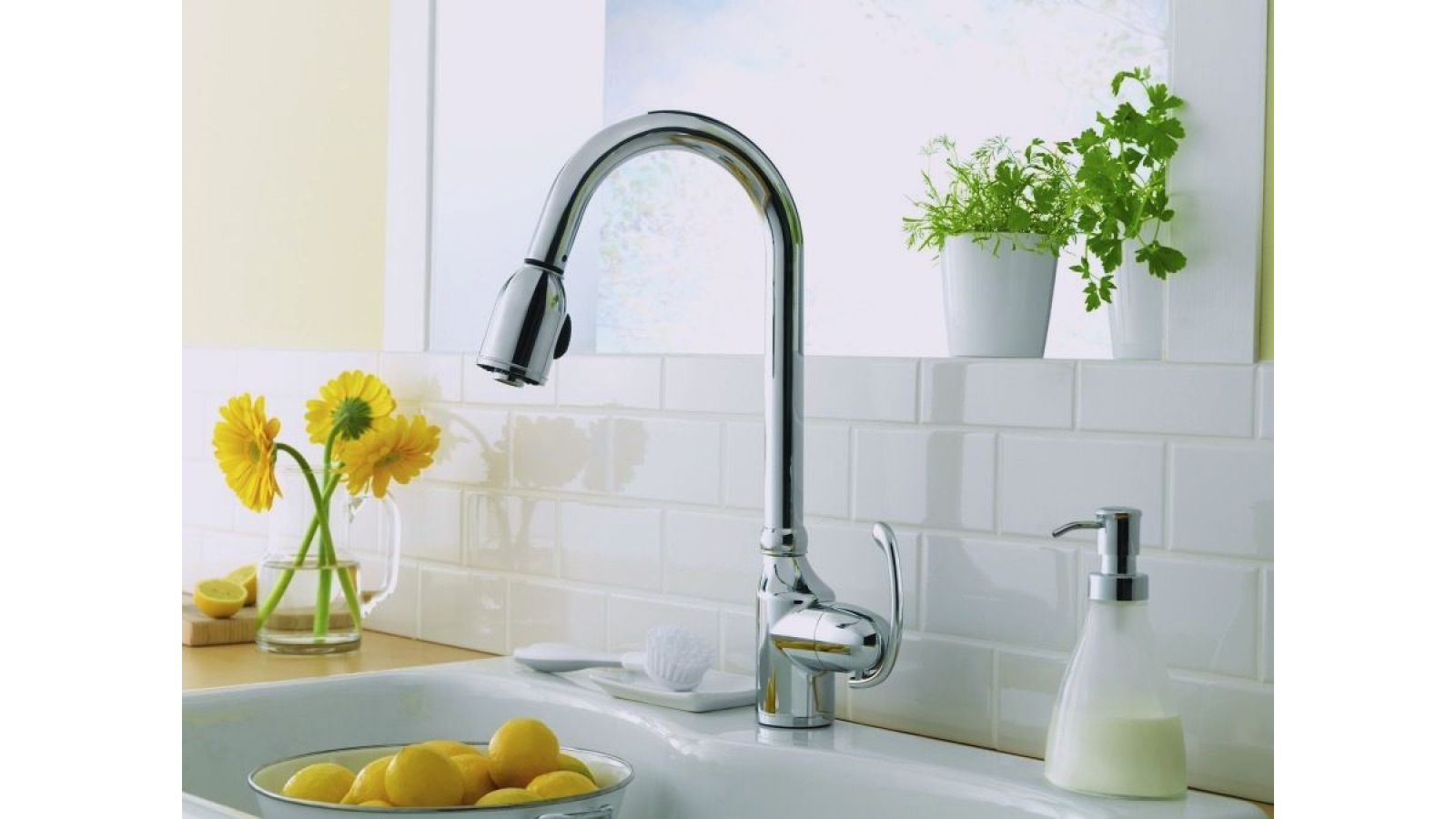Anu Pull-down Kitchen Faucet
